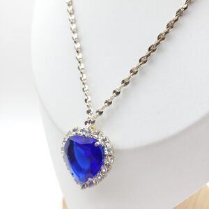 Puffy Blue Heart Pendant Necklace Sapphire Crystal Silver Tone Chain 1998 Lind